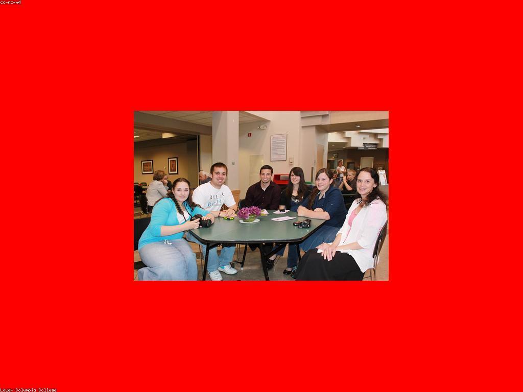 ការពិតនៃរង្វាន់: ចំណេះដឹងទាក់ទងជាមួយការប្រកួតប្រជែង