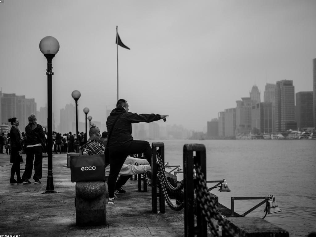 យុទ្ធសាស្ត្រសម្របសម្រួលសម្រាប់ព័ត៌មាននិងការវិនិយោគ